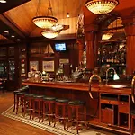 Pier 5 Hotel Baltimore 